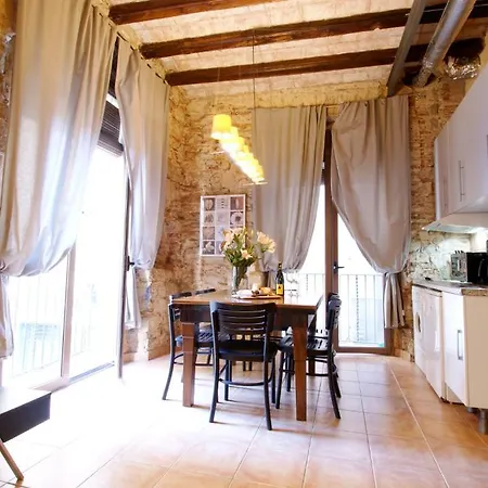 Deco Barcelona-born Apt. Apartment