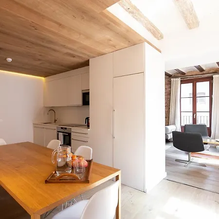 Deco Barcelona-born Apt. Barcelona