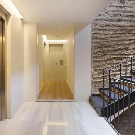 Apartment Deco Barcelona-born Apt. *