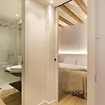 Deco Barcelona-born Apt. 公寓