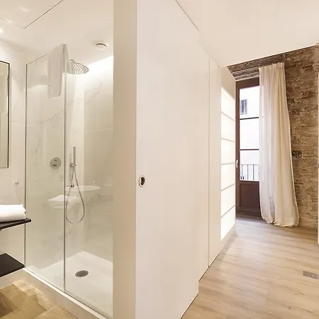 Deco Barcelona-born Apt.