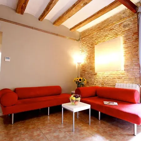 Deco Barcelona-born Apt. Apartmán *