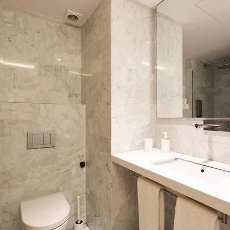 Deco Barcelona-born Apt. شقة برشلونة